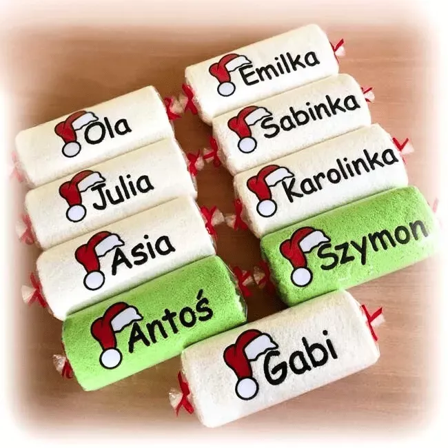 Prezent na święta, mikołajki, pod choinkę - ręcznik z imieniem, personalizowany haftem