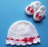 Komplet szydełkowy 2-cz. czapeczka+buciki, KOLEKCJA KOKARDKI - 7