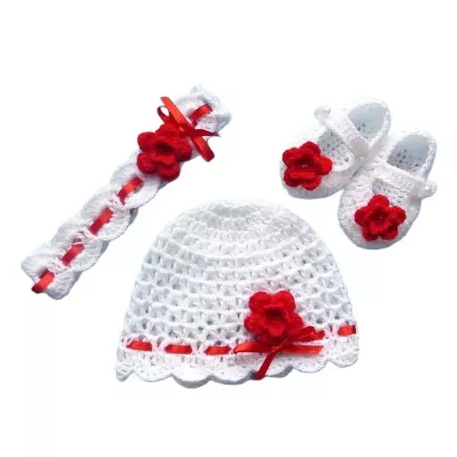 Komplet szydełkowy 3-cz.: czapeczka+opaska+buciki KOLEKCJA KWIATY