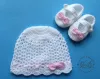 Komplet szydełkowy 2-cz. czapeczka+buciki, KOLEKCJA KOKARDKI HANDMADE - 4