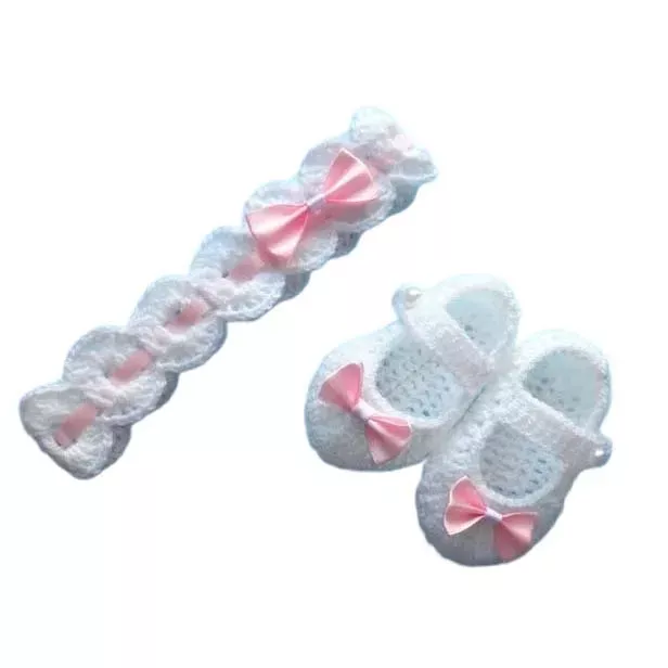 Komplet szydełkowy - opaska i buciki 