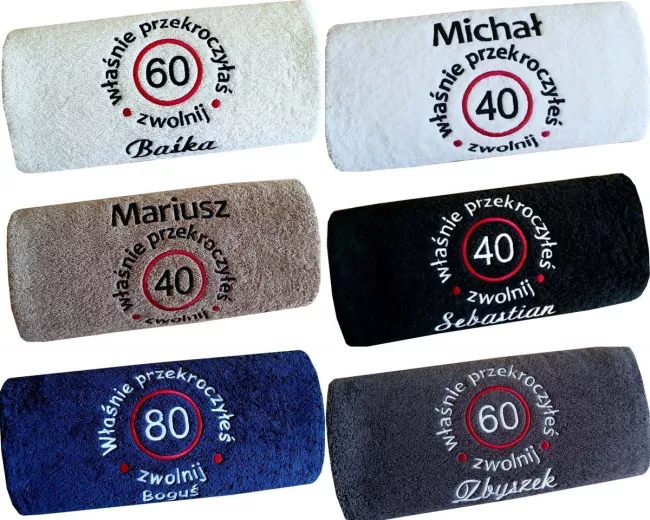 Prezent na okrągłe urodziny. Ręcznik z napisem, haftem, personalizowany.