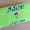 Prezent urodzinowy - ręcznik z haftem