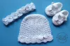 Komplet szydełkowy 3-cz. czapeczka+opaska+buciki, KOLEKCJA KOKARDKI HANDMADE - 3