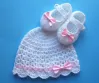 Komplet szydełkowy 2-cz. czapeczka+buciki, KOLEKCJA KOKARDKI - 8