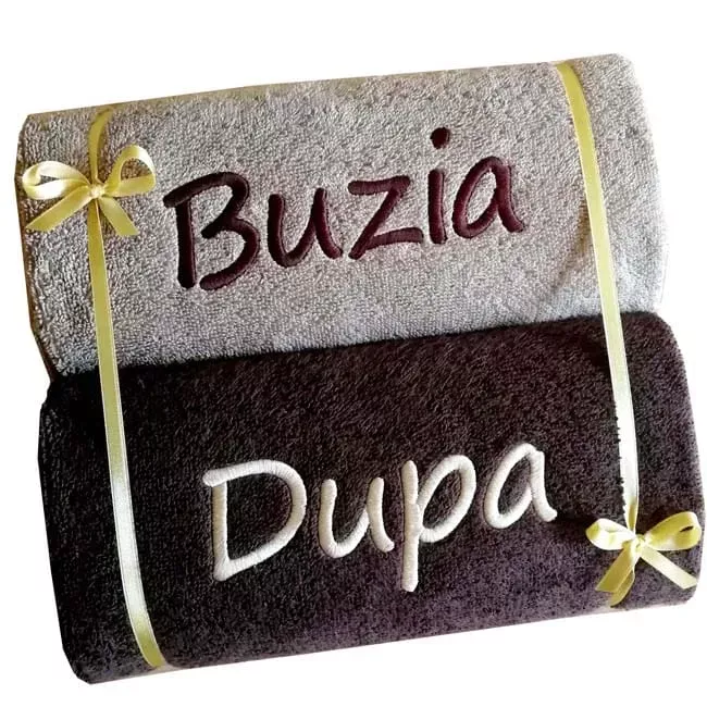 Śmieszny prezent - ręczniki z napisem Buzia, Dupa