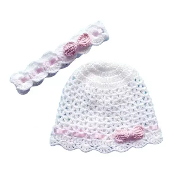 Komplet wykonany na szydełku - dla noworodka, niemowlaka