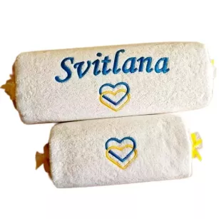Ręcznik z IMIĘ haft dla Ukrainki, Ukraińca prezent serce ukrainy