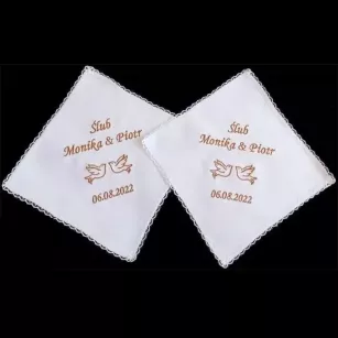 Chusteczka z haftem - wyjątkowy prezent na Ślub, Rocznicę